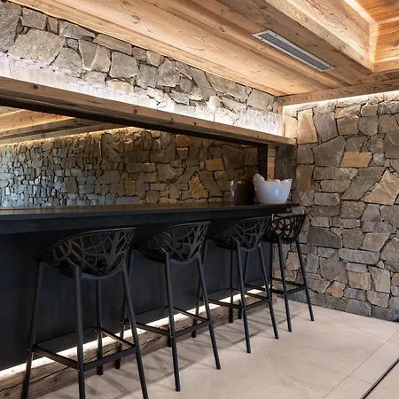 Le Pic Des Vosges Avec Piscine Interieure, Sauna, Sur Les Pistes De Gérardmer